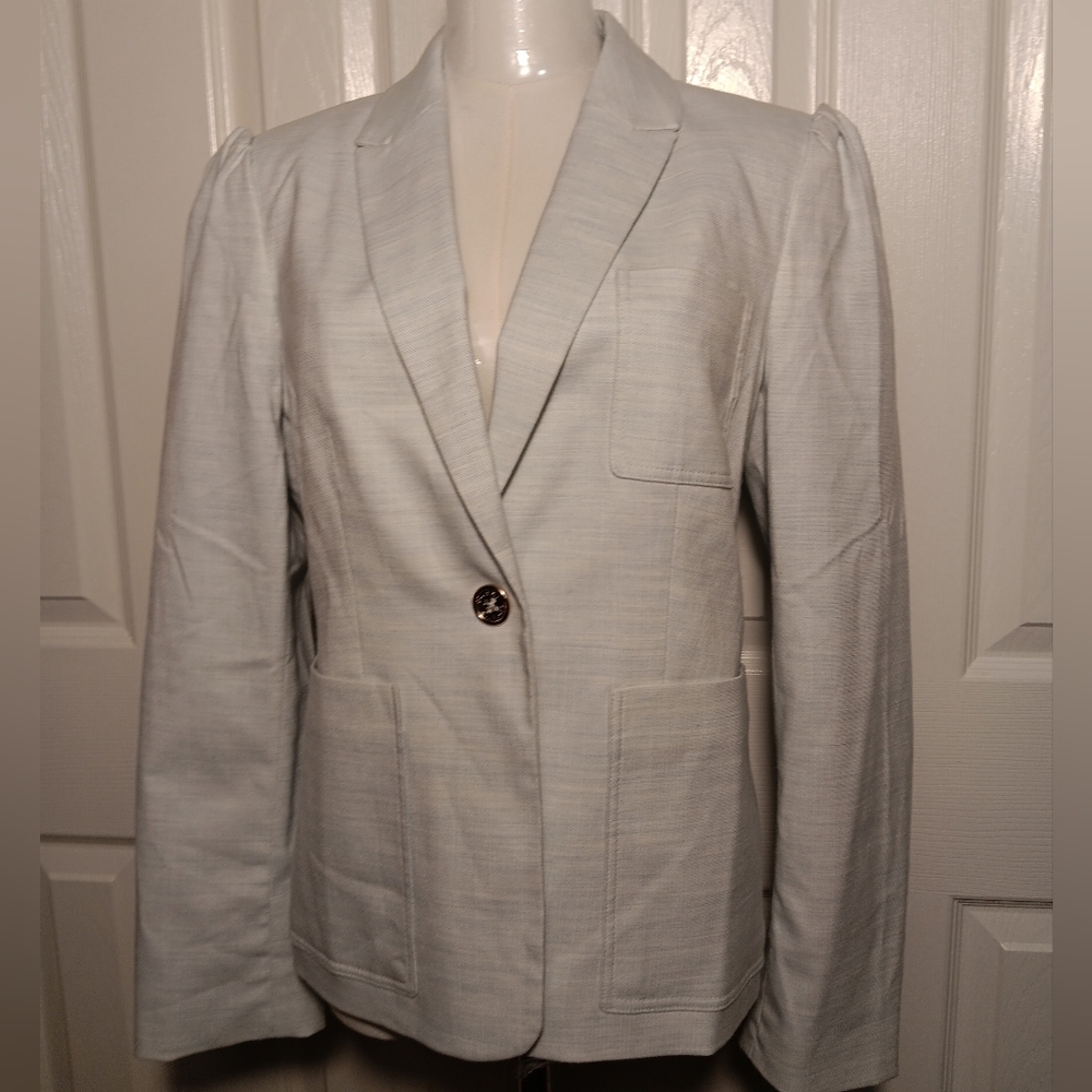 NWT. Tommy Hilfiger Women's Light Blue One Button Blazer With Puff Shoulders